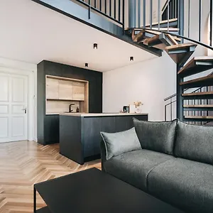  Apartment NEU! Palais Residenz Dresden direkt im Zentrum inklusive Netflix Deutschland