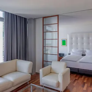 https://innside-frankfurt-eurotheum.hotelsheidelberg.net