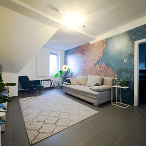  Apartment Modernes, Zentrales In Troisdorf, Region Koeln Bonn, 3 Etage, Maximal Fuer 4 Personen, Parkplatz & Netflix Inklusive Deutschland